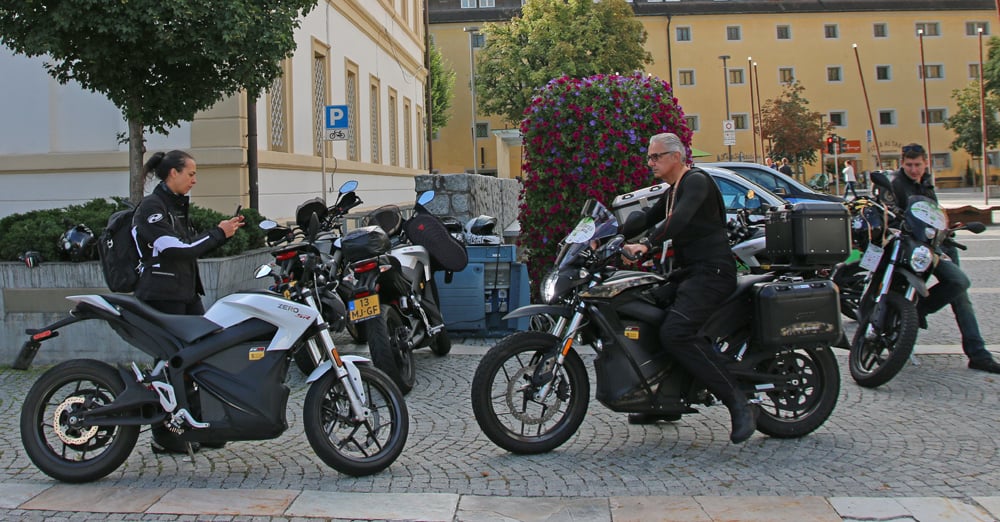 Stanno Arrivando Le Moto Elettriche Istruzioni Per L Uso